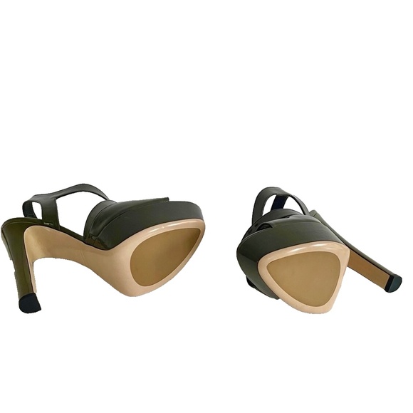 NIB AUTHENTIC MIU MIU  SLING BACK PLATFORM PATENT LEATHER PUMPS - Picture 5 of 6